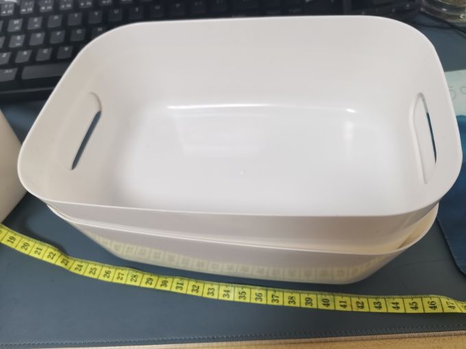 收纳箱