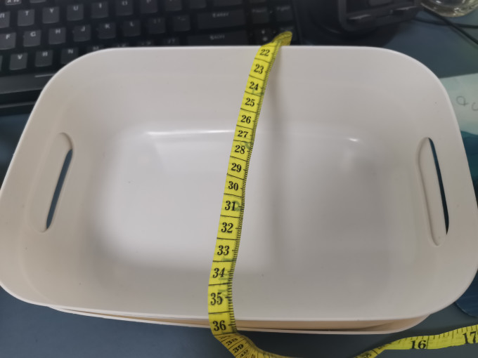 收纳箱