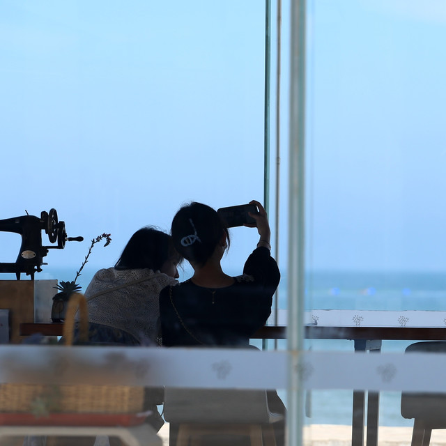 带娃自驾单程八小时，如何突破乘坐极限，青岛六日新发现