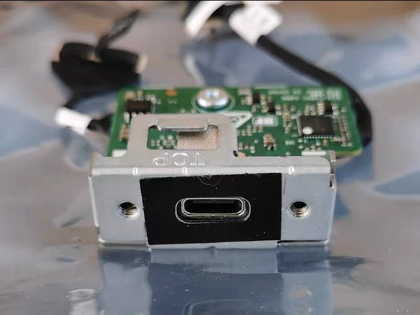 戴尔电脑想用戴尔type-c显示器，再交200