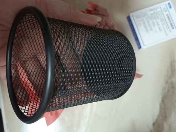 简单实用的西玛笔筒