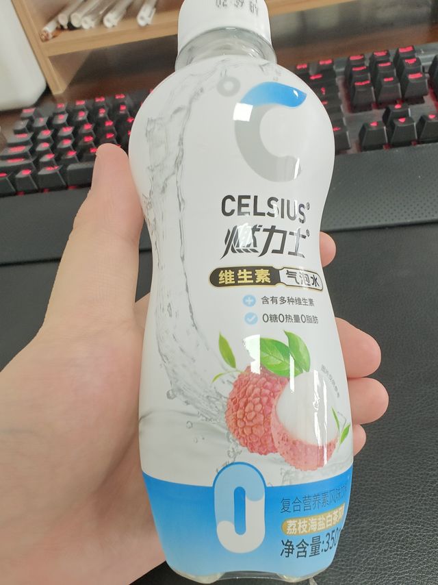 夏天宝藏气泡水