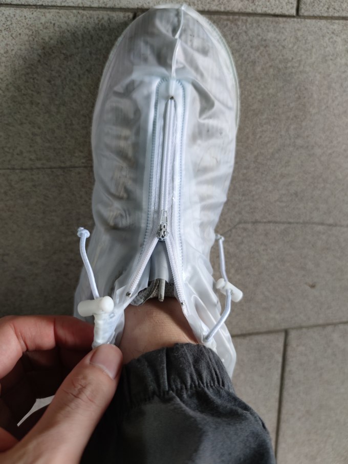 雨伞雨具