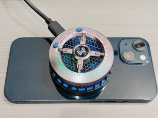炎热的夏天对于手游爱好者来说简直太影响发