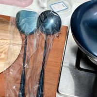 厨房江湖 篇十三：换过2次锅子我悟了，“不粘锅”和“铁锅”的差别，不是一点半点