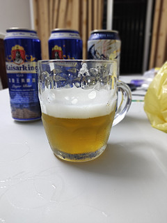乌苏新品-- 白啤