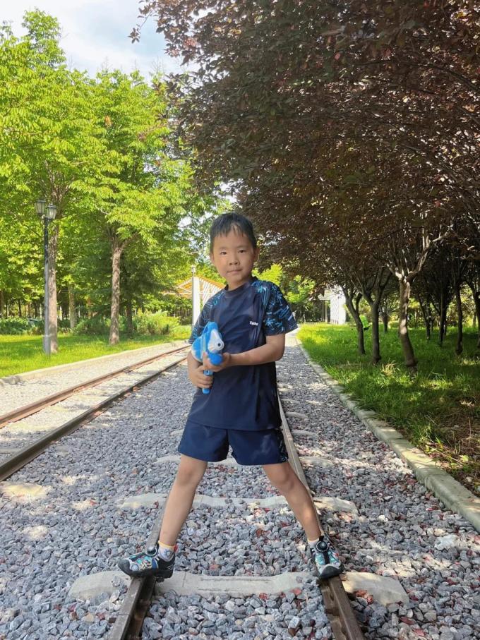 小猪托尼女士泳衣