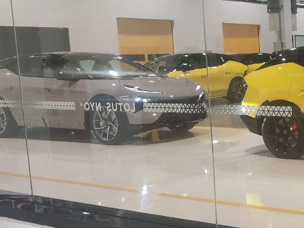 “莲花”汽车准备上路啦