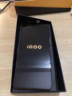 vivo iQOO Neo7 手机