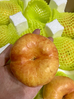 吃桃子的季节太幸福啦！