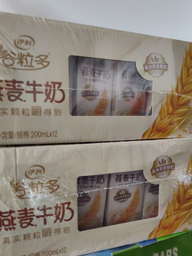 浓香燕麦奶，咖啡好伴侣。