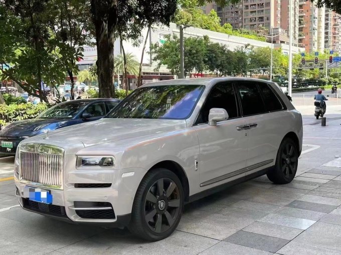 劳斯莱斯SUV