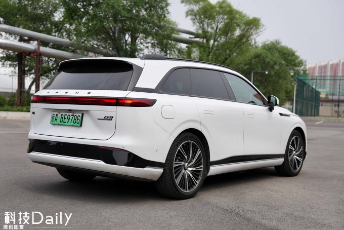 小鹏汽车新能源车