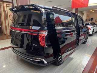 同是MPV，如此豪华竟然打不过腾势D9