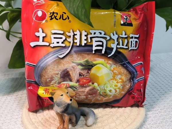 农心土豆排骨泡面味道还行