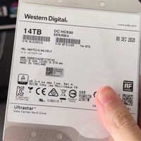 ​西部数据14TB企业级氦气机械硬盘