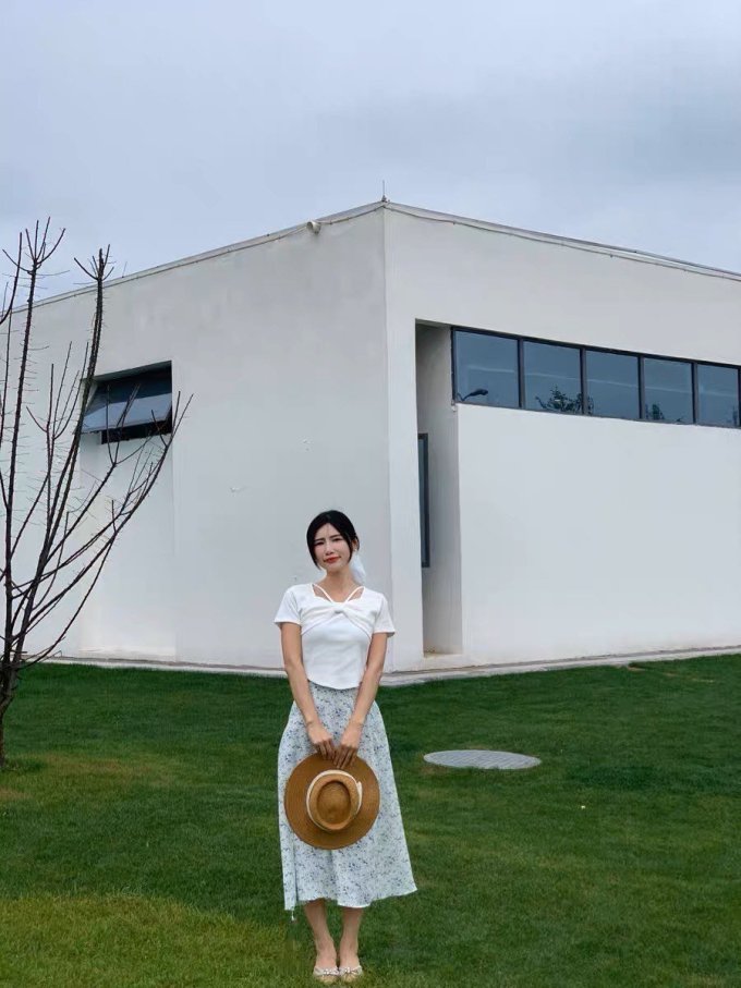 女士T恤