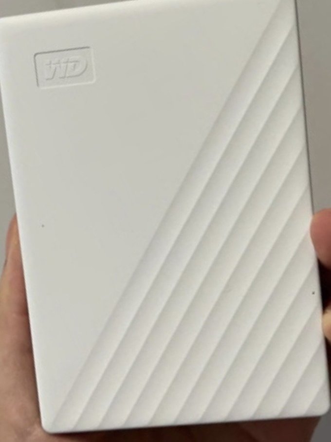 移动硬盘