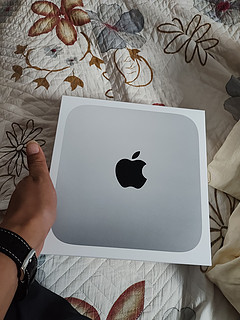 mac mini m2开箱