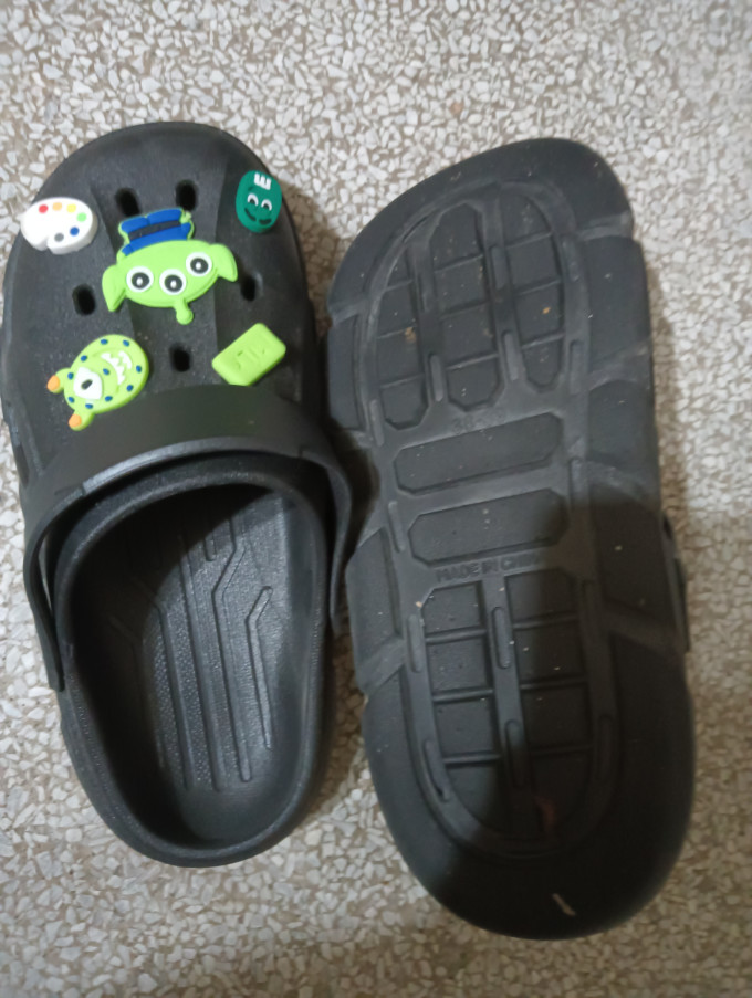 女式拖鞋