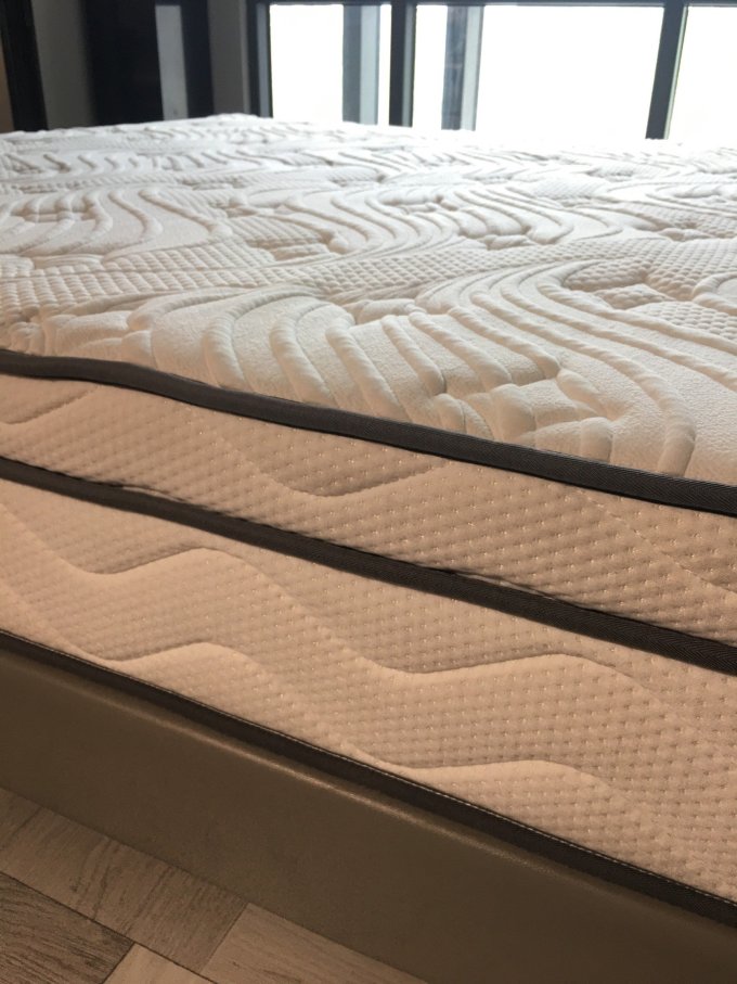 慕思床垫