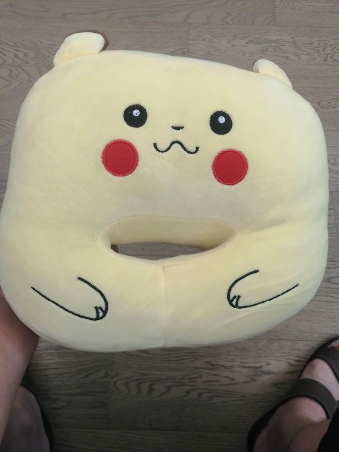 靠垫靠枕