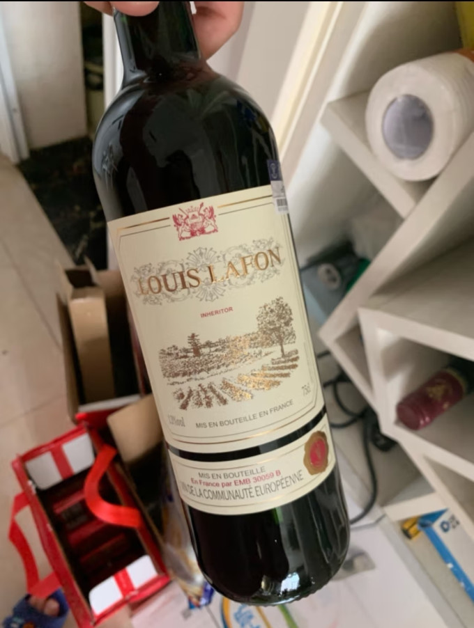 路易拉菲红葡萄酒