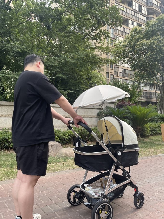 纽贝耳婴儿推车