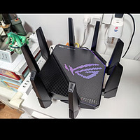 华硕（ASUS）ROG GT-AX11000 Pro无线路由器千兆全屋WiFi6/三频11000M游戏路由器/10G