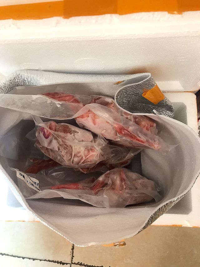 第一次买小乳鸽，竟然没翻车