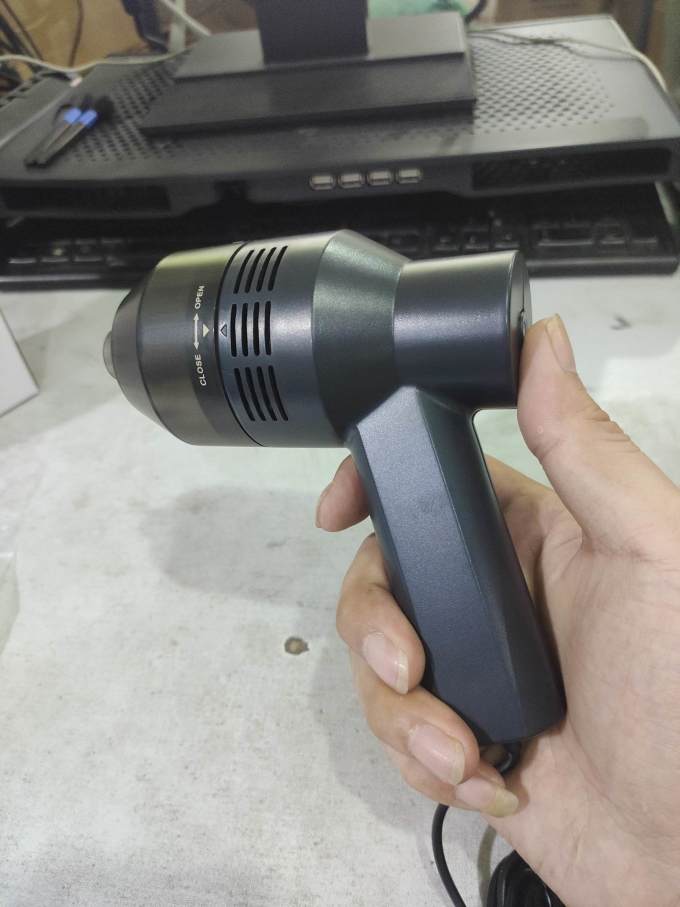 宜客莱吸尘器