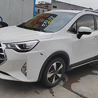江淮瑞风S3是江淮汽车公司生产的一款小型SUV车型。以下是关于该车中控设计的一些可能特点