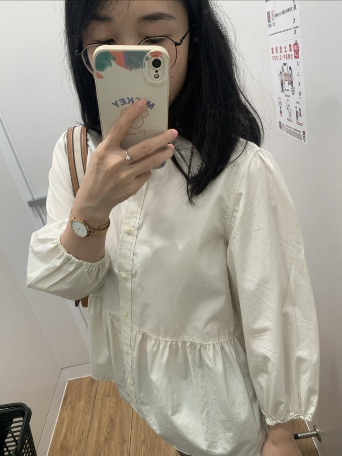 优衣库女士衬衫