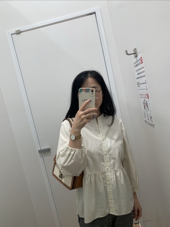 优衣库女士衬衫