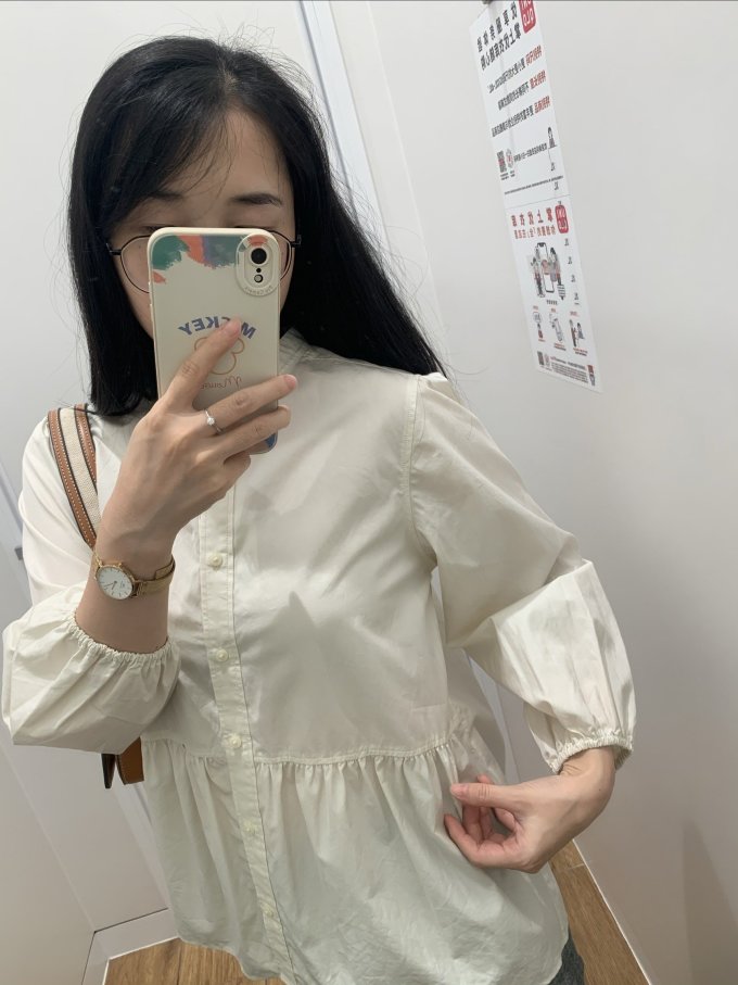 优衣库女士衬衫