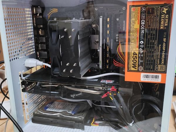 本来只想给六年的老伙计换个机箱，结果……