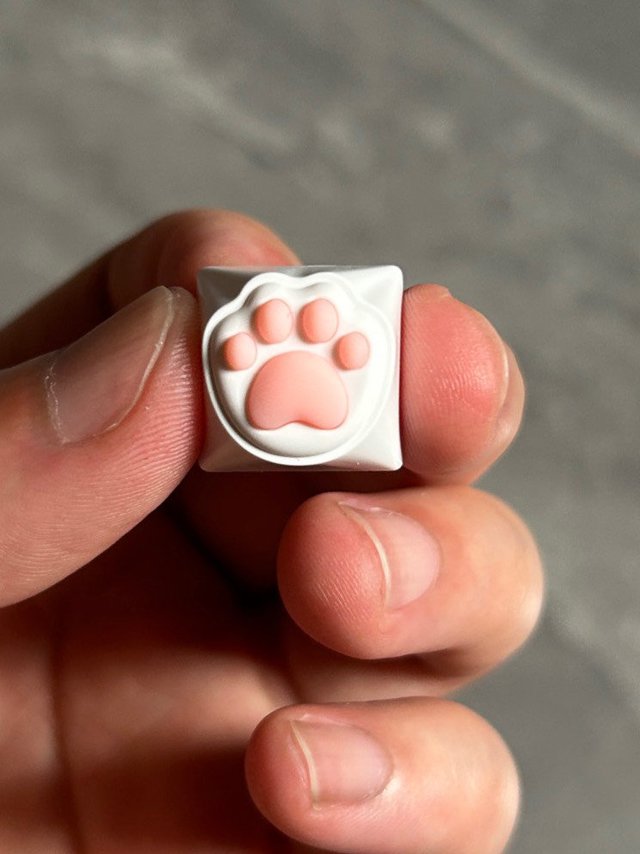 单个键帽1.8元，随便玩玩，感觉还不错