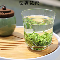 夏季饮绿茶，除了苦味以外，还有鲜甜味道，炒栗味，豆香味。