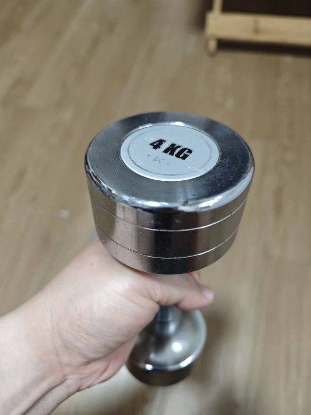keep的哑铃,手感棒,锻炼首先