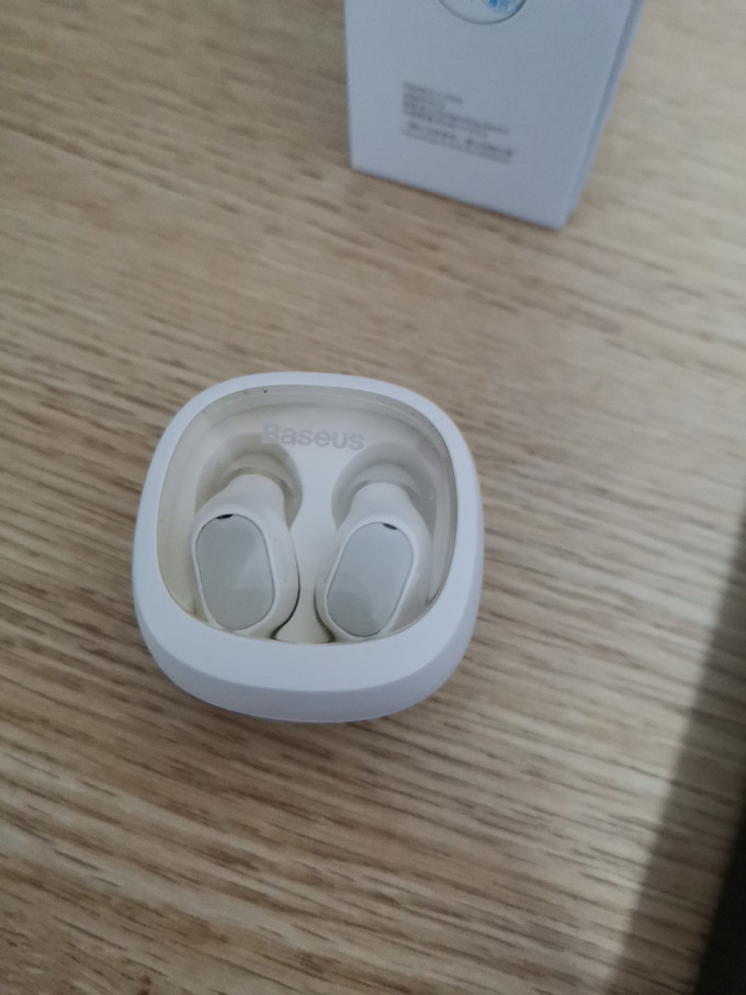 蓝牙耳机