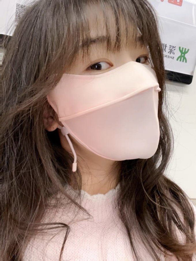蕉下防晒口罩