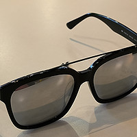 生活 篇二：炎炎夏日带上太阳眼镜，预防紫外线，关爱眼镜健康！