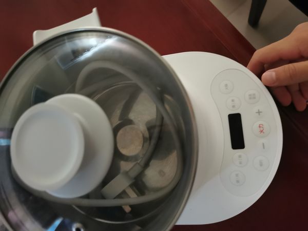 很实用的电煮锅