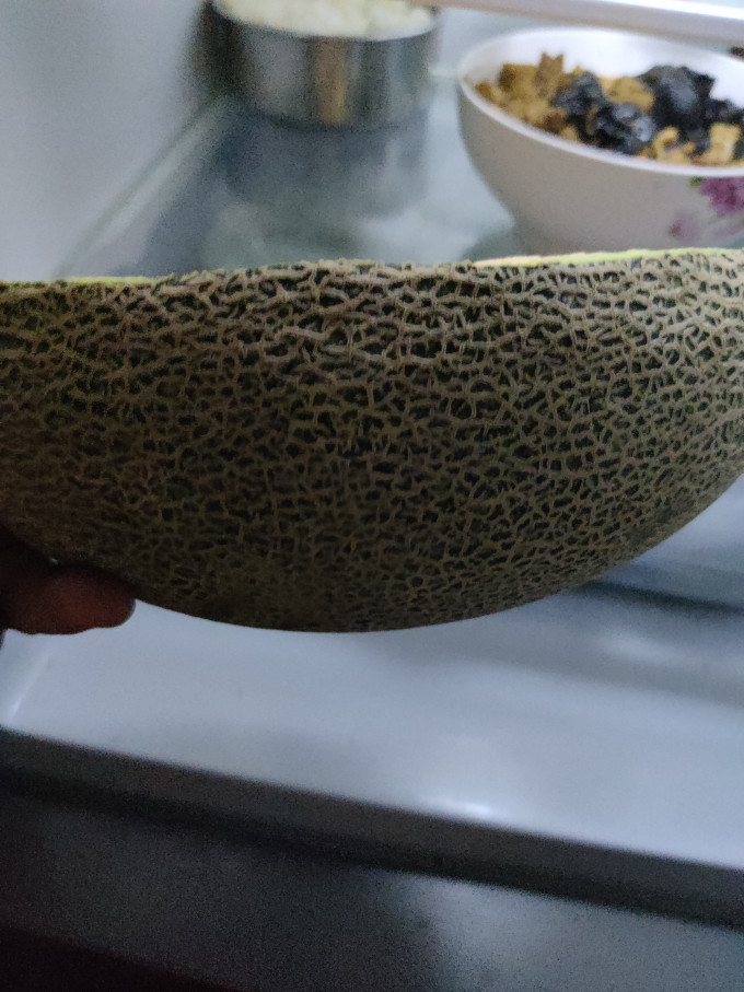 妃尝新鲜水果