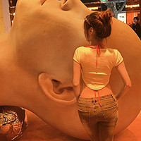 闺蜜背着我去了，上海gm巨人展！