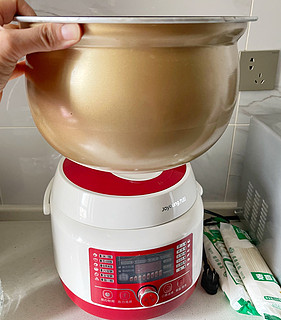 好米配好锅，九阳电压力锅焖出香喷喷的米饭