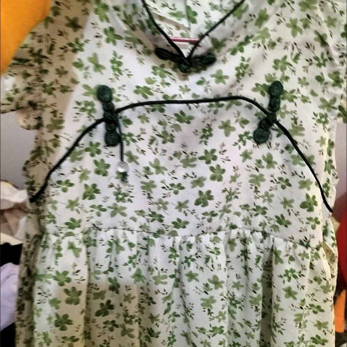 特色女装