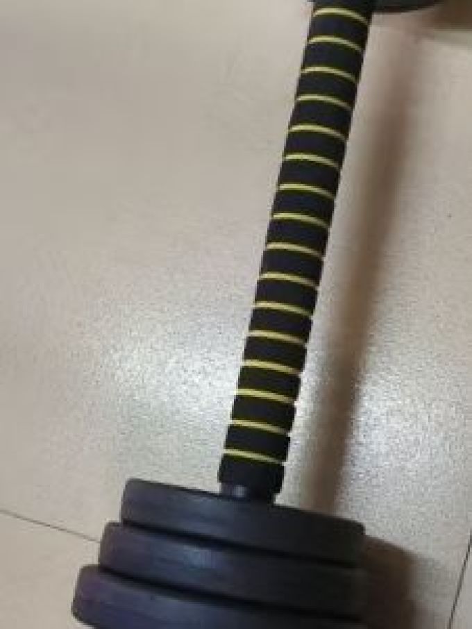 华亚杠铃