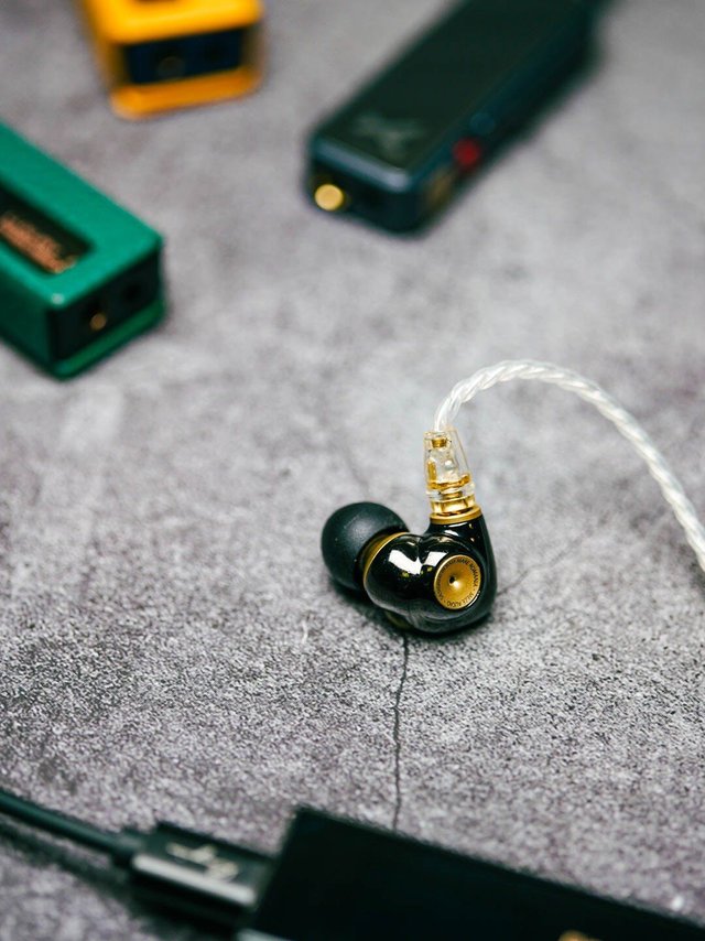 Advar，罗马尼亚小众轻奢动圈耳塞