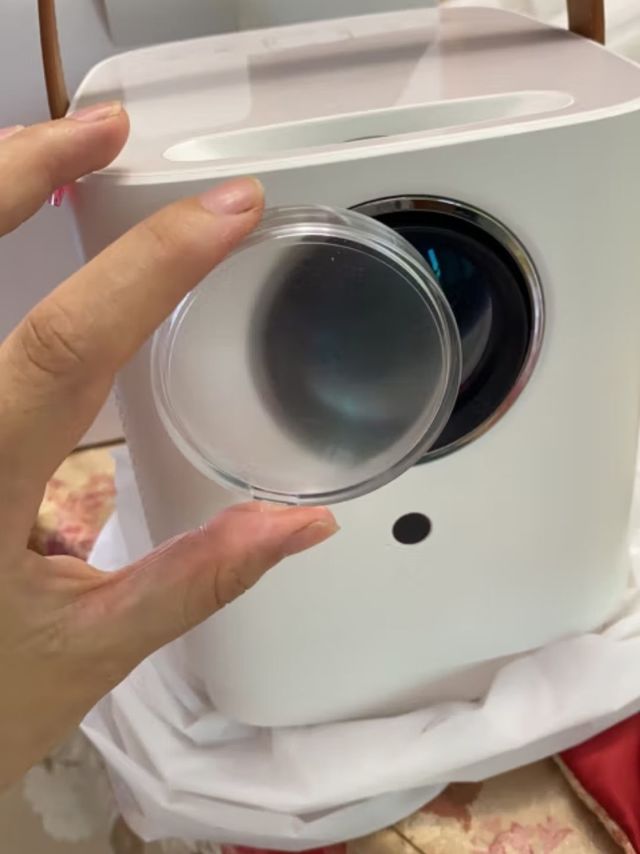 居家投影仪之瑞格尔RD-853投影仪